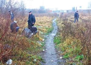 [VIDEO]: Tajemnicze zaginięcie Danuty Wielochy: Nagle zgasł prąd, nagle odnalazły się dokumenty, portfel i telefon? Kto jest na zdjęciu z fotoradaru?
