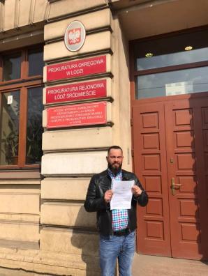 [VIDEO] Polski Rom siedzi za kratami w Wiedniu, bo pożyczył samochód. Czy przez błędy policji austriackiej i polskiej siedzi niewinny człowiek, wskazany jako sprawca kradzieży luksusowego BMW i próby potrącenia austriackiego Policjanta?