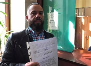 [VIDEO] Polski Rom siedzi za kratami w Wiedniu, bo pożyczył samochód. Czy przez błędy policji austriackiej i polskiej siedzi niewinny człowiek, wskazany jako sprawca kradzieży luksusowego BMW i próby potrącenia austriackiego Policjanta?