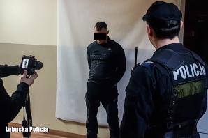 Zielona Góra: Zuchwała kradzież 350 tys. zł. Dzięki policjantom właściciel kantoru szybko odzyskał pieniądze