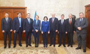 W Kijowie o Donbasie i NATO. Robocze śniadanie w Ambasadzie RP z wicespiker Rady Najwyższej Ukrainy Ołeną Kondratiuk