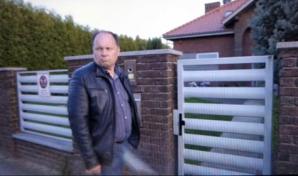 Policja starała się dziś wejść do firmy Pawła M. znanego biznesmena w Radomiu. Warszawski przedsiębiorca złożył na niego zawiadomienie w związku z usiłowaniem oszustwa na kwotę 3 mln 300 tys. zł!