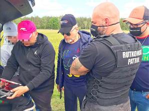 [VIDEO] Gdzie jest 16-letni Piotr Nowarkiewicz? Szuka go Krzysztof Rutkowski, Policja i Straż Pożarna!