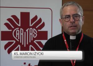 [VIDEO] Szpitale przygotowują się na drugą falę pandemii. Z pomocą biznesu Caritas przekazuje im właśnie kolejne z setki zamówionych respiratorów