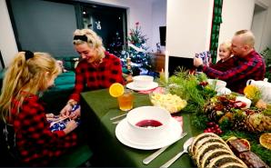 [VIDEO] W święta bądźmy wylogowani! - rusza kampania