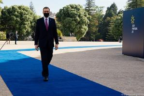 [VIDEO] Premier Morawiecki podczas Szczytu w Porto: opowiadam się za tym, żeby doszło do uwspólnotowienia patentów na szczepionki przeciw COVID-19