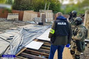 [VIDEO] Największe przejęcie narkotyków syntetycznych w Polsce – CBŚP wyeliminowało blisko tonę środków psychotropowych