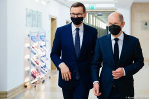 [VIDEO] Premier Morawiecki po spotkaniu z kanclerz Merkel: solidarność Unii Europejskiej jest bardzo ważna wobec sytuacji na polsko-białoruskiej granicy