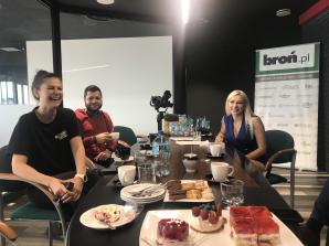 [VIDEO] Maja Rutkowski testuje profesjonalne produkty firmy bron.pl