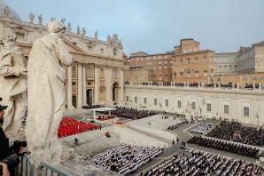 [VIDEO] Prezydent i Premier na uroczystościach pogrzebowych Benedykta XVI