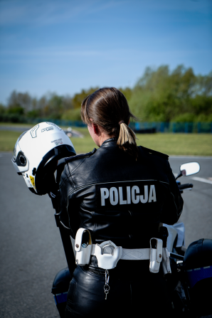 [VIDEO] Policjanci z pomorskiej grupy speed trenowali na torze wyścigowym