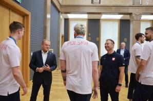 [VIDEO] Premier Donald Tusk pogratulował sukcesów polskim olimpijczykom