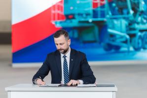 [VIDEO] Polska i USA wzmacniają obronę przeciwlotniczą