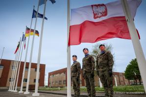 [VIDEO] Strasburg. Spotkanie z żołnierzami Eurokorpusu