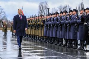 [VIDEO] Prezydent: Siłą Rzeczypospolitej są jej Siły Zbrojne