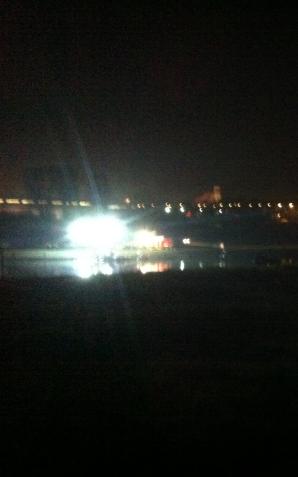 Policja i strażacy prowadzą poszukiwania Ewy w rzece przy moście Rocha od strony Politechniki. Czy Adam Z. powiedział prawdę? 