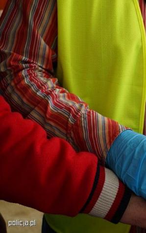 Oszukiwali firmy w całym kraju. Pobierali zaliczki i znikali