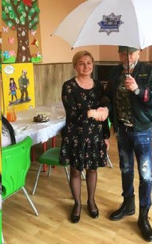 [VIDEO] O bezpieczeństwie, odpowiedzialności karnej i zachowaniach zgodnych z prawem Krzysztof Rutkowski rozmawiał z dziećmi i młodzieżą podczas spotkania w Szkole Podstawowej w Bodzanowie 