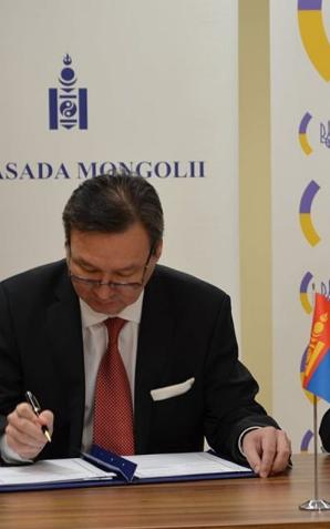 W siedzibie Ambasady Ukrainy w Rzeczypospolitej Polskiej podpisano Umowę pomiędzy Rządem Ukrainy a Rządem Mongolii w sprawie wzajemnego zniesienia wiz