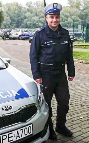 Wstrzymany ruch na drodze szybkiego ruchu S3. 38-latek uratowany przez policjantów