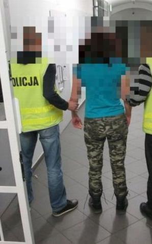 Powiat Kłodzki: ugodziła nożem swojego męża - zatrzymali ją policjanci