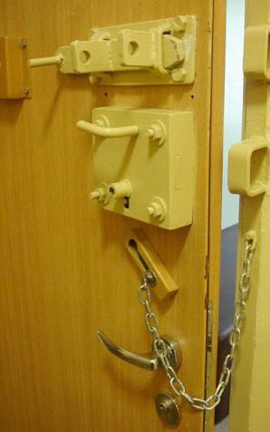 Zamość: Zakszlał w twarz, trafił na 3 miesięcy za kraty