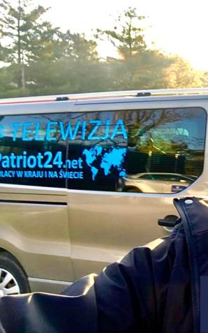 [VIDEO] RUTKOWSKI chroni przed atakiem fałszywych policjantów! - 27.10.22 - PORANNIK24 - Robert Rewiński