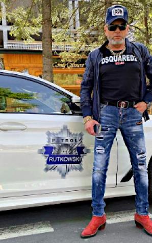 Briefing Biura Rutkowski przy Ambasadzie RFN w Warszawie. Briefing von Biuro Rutkowski vor der Deutschen Botschaft in Warschau