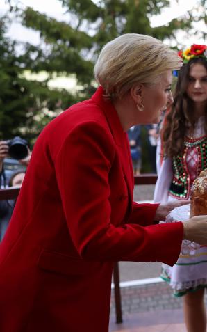 Pierwsza Dama z „Pomocą Polakom na Wschodzie