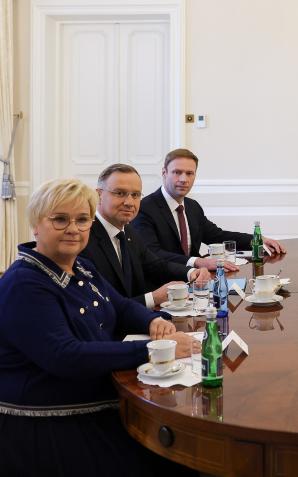 Prezydent RP spotkał się z przedstawicielami komitetów wyborczych, które będą miały swoją reprezentację w Sejmie Rzeczypospolitej Polskiej X kadencji