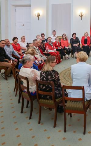 O bardziej dostępnej codzienności Pierwsza Dama na spotkaniu z członkami Polskiego Związku Niewidomych Okręg Małopolski, Koło Powiatowe w Nowym Targu