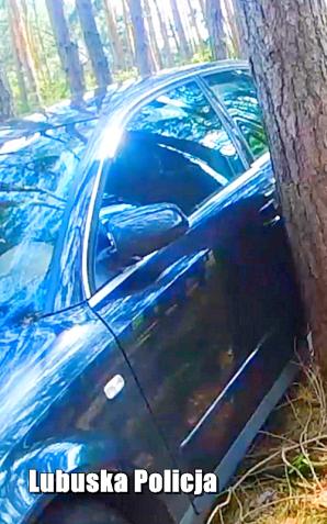 [VIDEO] Policyjny pościg za poszukiwanym mężczyzną w oku kamery