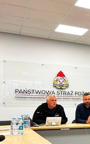 [VIDEO] Wojsko Polskie pomaga ewakuować ludność z podtopionych terenów. To absolutny priorytet