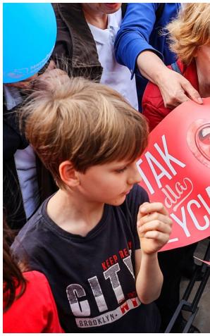 [VIDEO] Narodowy Marsz Życia z udziałem Prezydenta Karola Nawrockiego