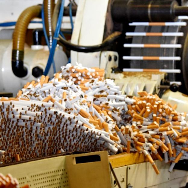 [VIDEO] Zlikwidowana fabryka papierosów w Niemczech. Produkcja miała zostać przemycona do Wielkiej Brytanii