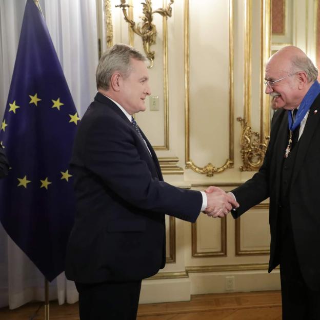 Wicepremier Gliński w Konsulacie Generalnym RP w Nowym Jorku: My, wolne narody Europy i Ameryki, stajemy ramię w ramię z naszymi braćmi z Ukrainy