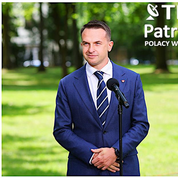 [VIDEO] Minister Adam Szłapka rzecznikiem prasowym rządu