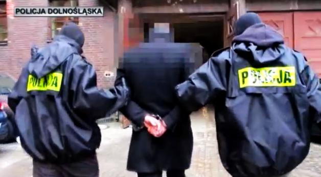 Wyłudzili 210 milionów podatku VAT przy obrocie paliwami! 