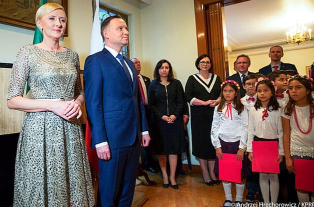 Prezydent odznaczył zasłużonych w działalności polonijnej w Meksyku