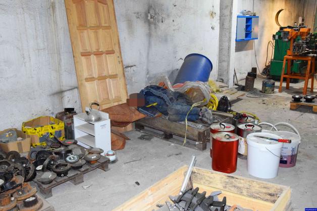 Włamał się, wypił alkohol i… zasnął na miejscu przestępstwa! 