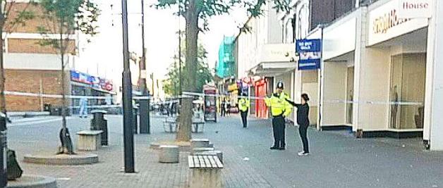 Londyn: 30-letni Polak znaleziony martwy przy centrum handlowym w dzielnicy Hounslow