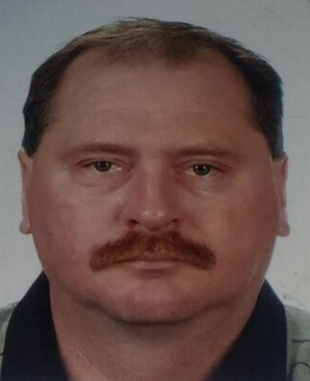 Potrącił policjanta. Padły strzały. Poszukiwany Zbigniew Pawlaszczyk!