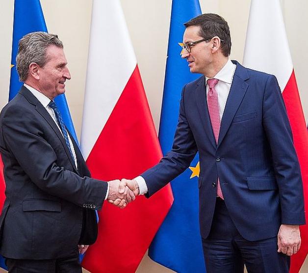 Premier Mateusz Morawiecki spotkał się z komisarzem UE ds. budżetu i zasobów ludzkich