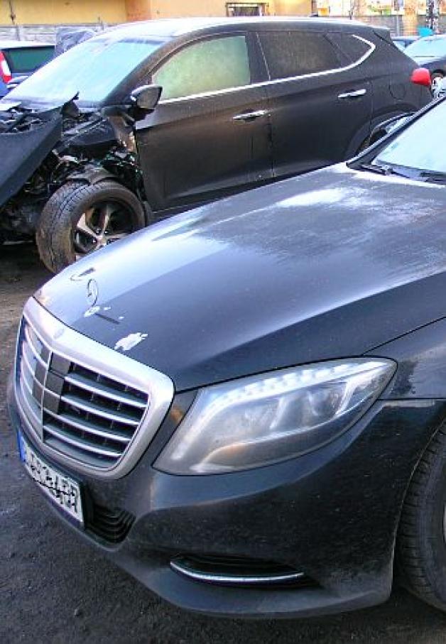 Skradziony na terytorium Andorry Mercedes odnaleziony w Zielonej Górze. Straż Graniczna odebrała go Niemcowi!