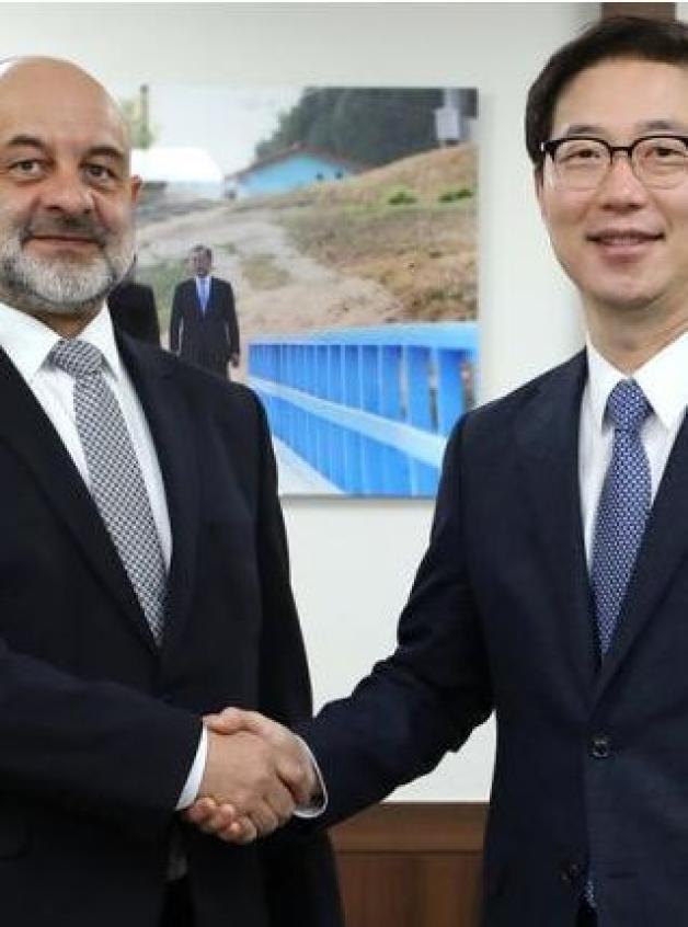 O trwałym pokoju Wiceminister Maciej Lang w Republice Korei Południowej