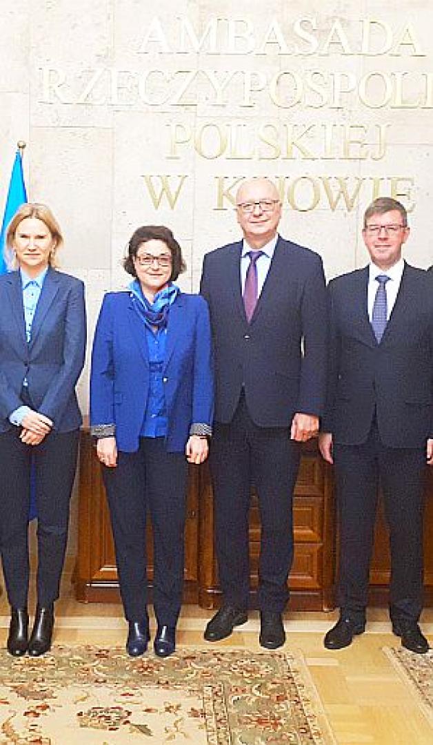 W Kijowie o Donbasie i NATO. Robocze śniadanie w Ambasadzie RP z wicespiker Rady Najwyższej Ukrainy Ołeną Kondratiuk