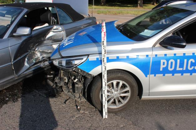 Nie zatrzymał się do policyjnej kontroli, już usłyszał zarzuty i został tymczasowo aresztowany