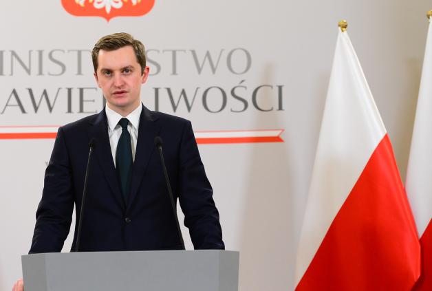 Stanowisko w sprawie postępowania dotyczącego niemieckiego sądownictwa