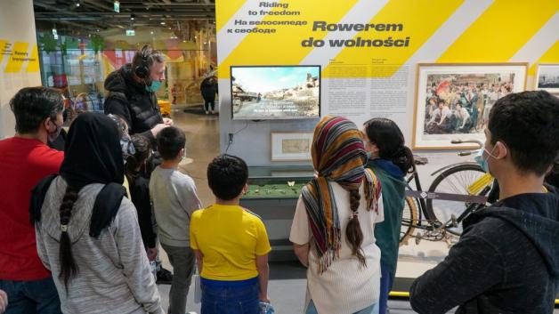 Caritas Polska dla dla afgańskich dzieci mieszkających w ośrodku w Lininie