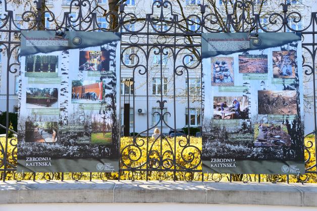 Wystawa plenerowa „Zbrodnia Katyńska”